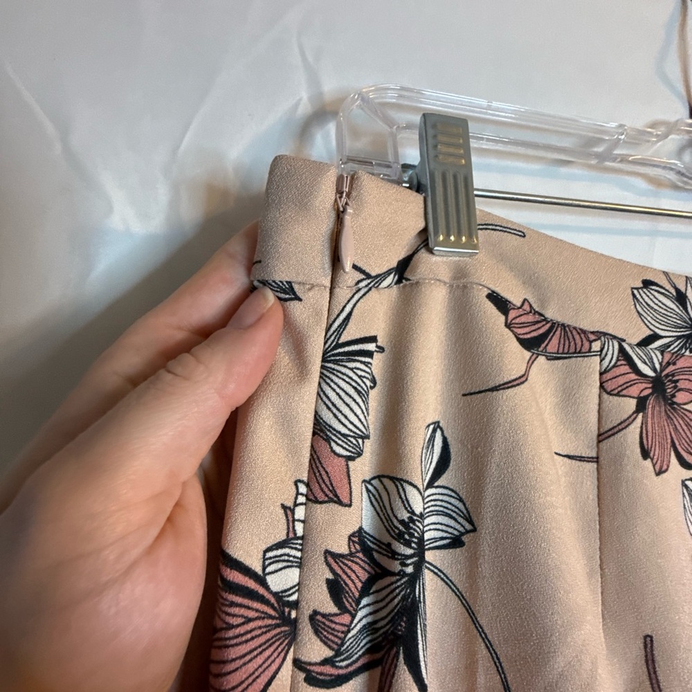Banana Republic Floral Women’s Skirt Size 8 | Banana Republic Women’s Skirt 8 - Picture 8 of 10